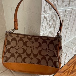 Vintage Signature Coach Logo Demi Hampton bag tan/leather with matching wallet